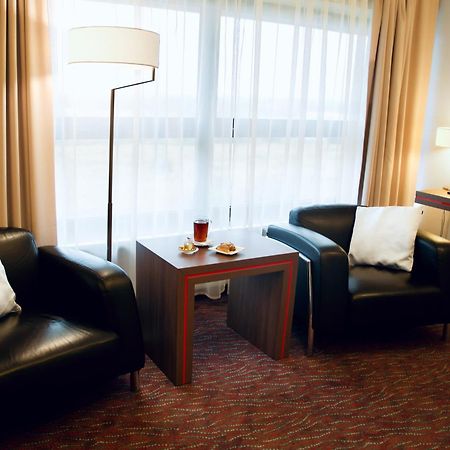 Hotel Szafran Czeladź Exteriör bild