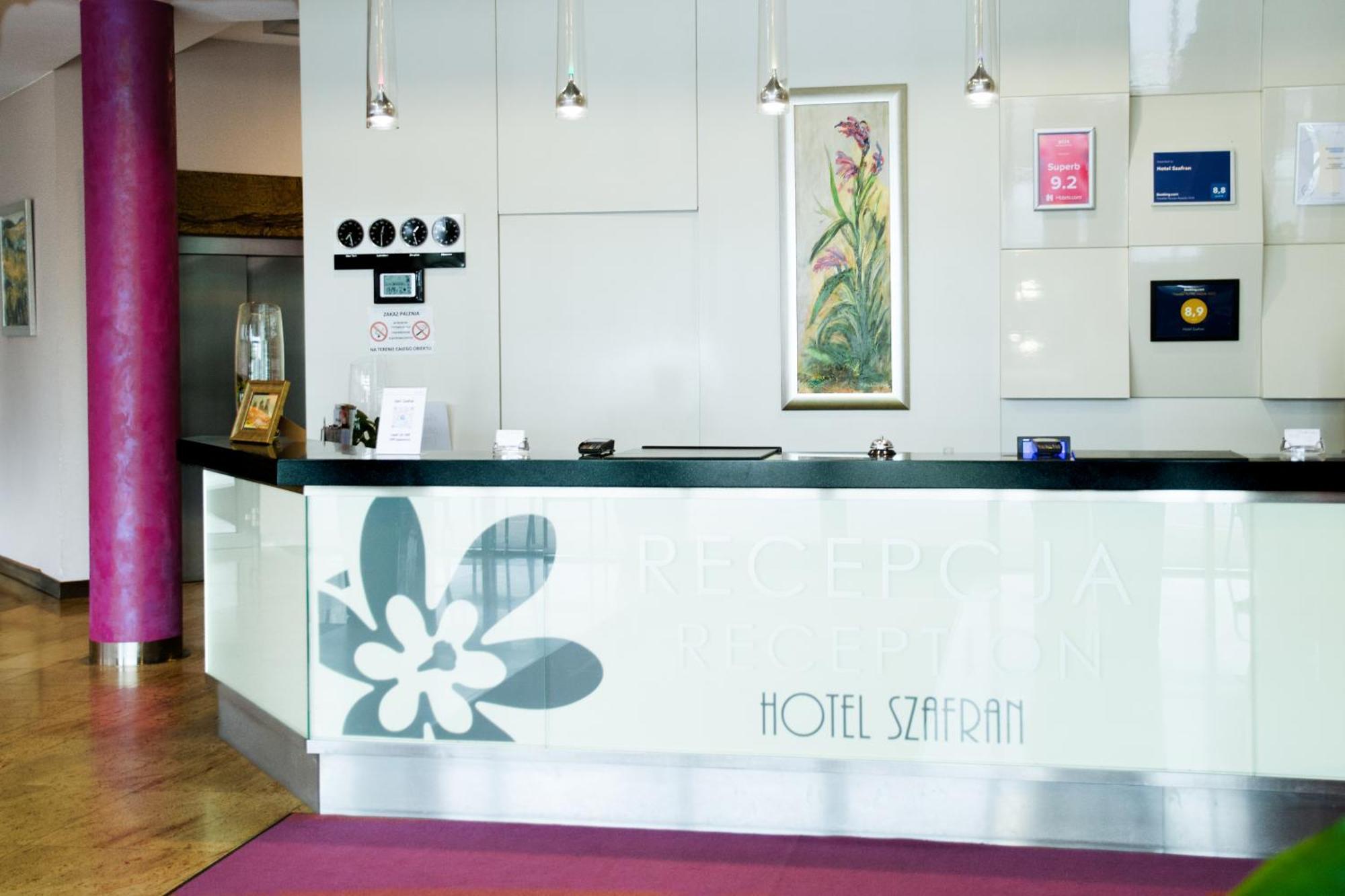 Hotel Szafran Czeladź Exteriör bild